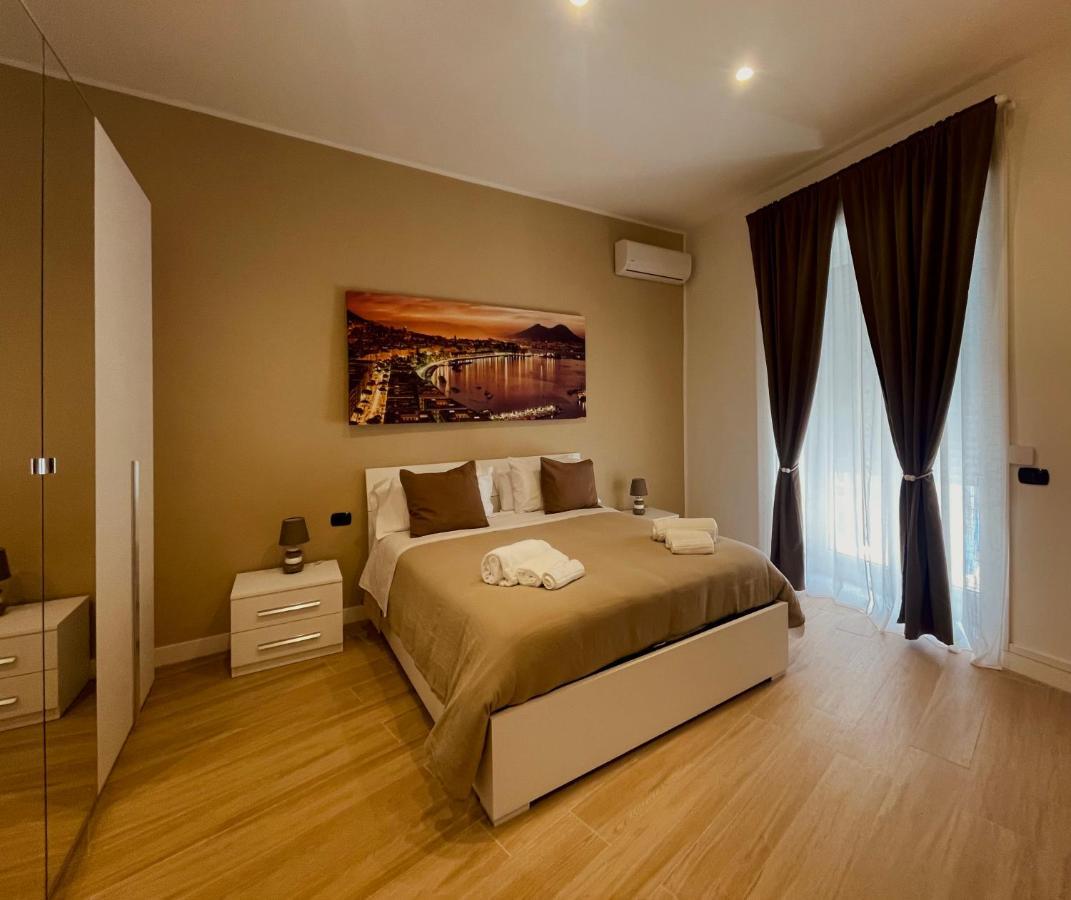 La Suite Di Dante Napoli Exterior photo